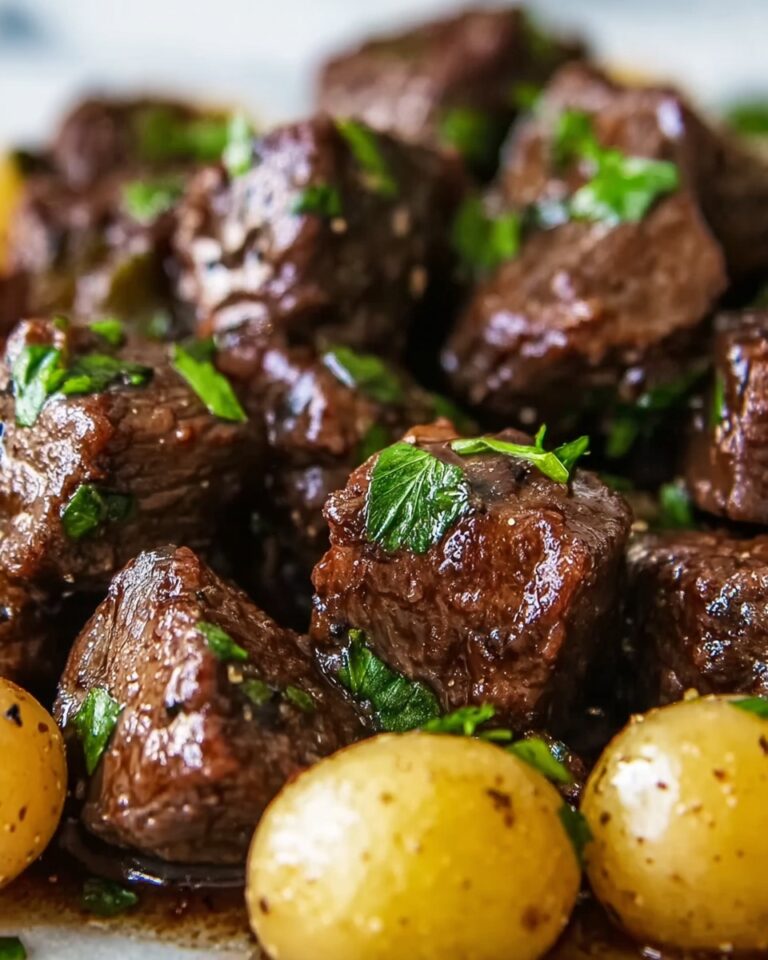Slow Cooker Garlic Butter Beef Bites & Potatoes Recipe